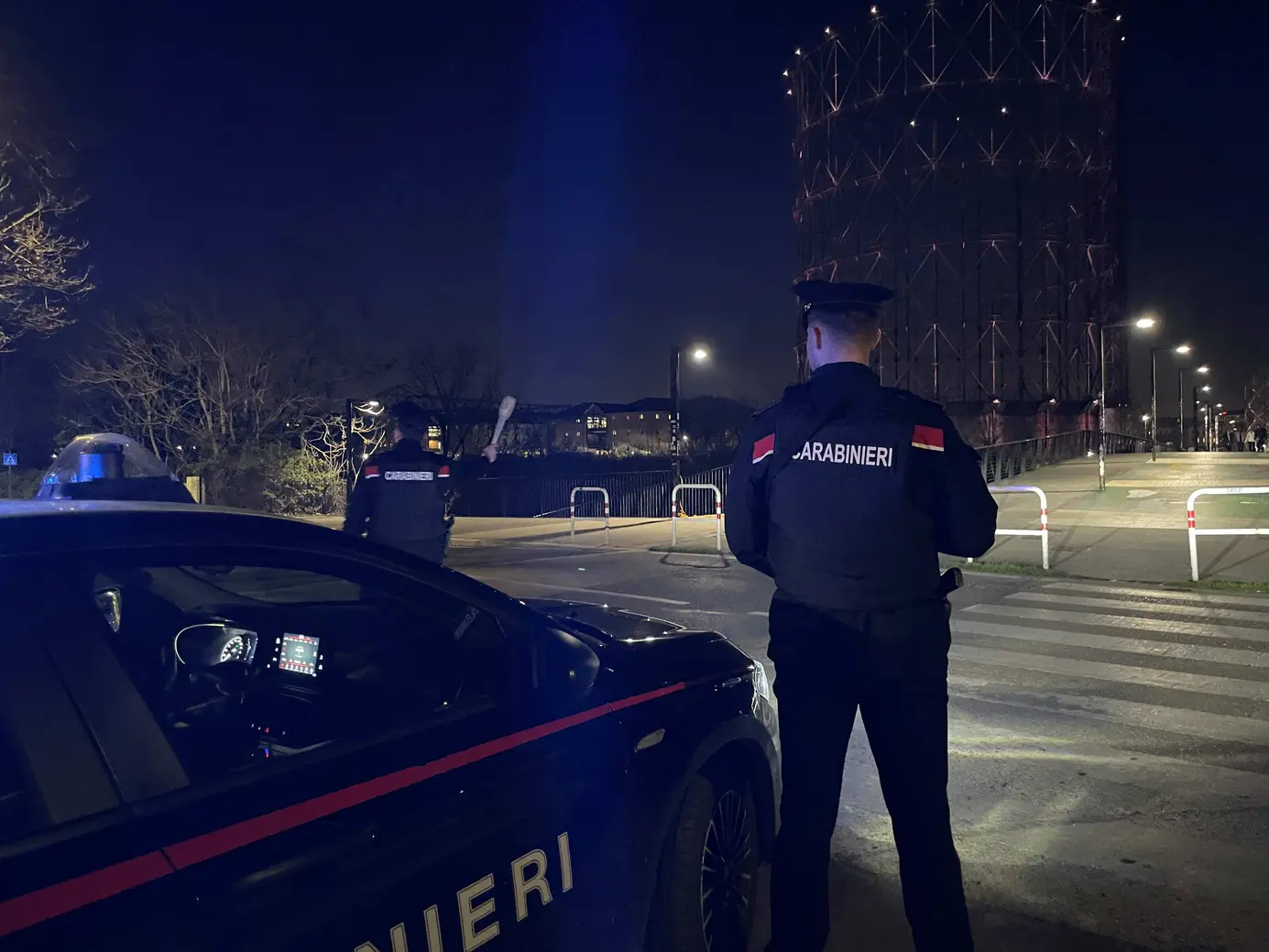 Maxi operazione Carabinieri a Porta Portese: 6 arresti e 8 denunce a Roma