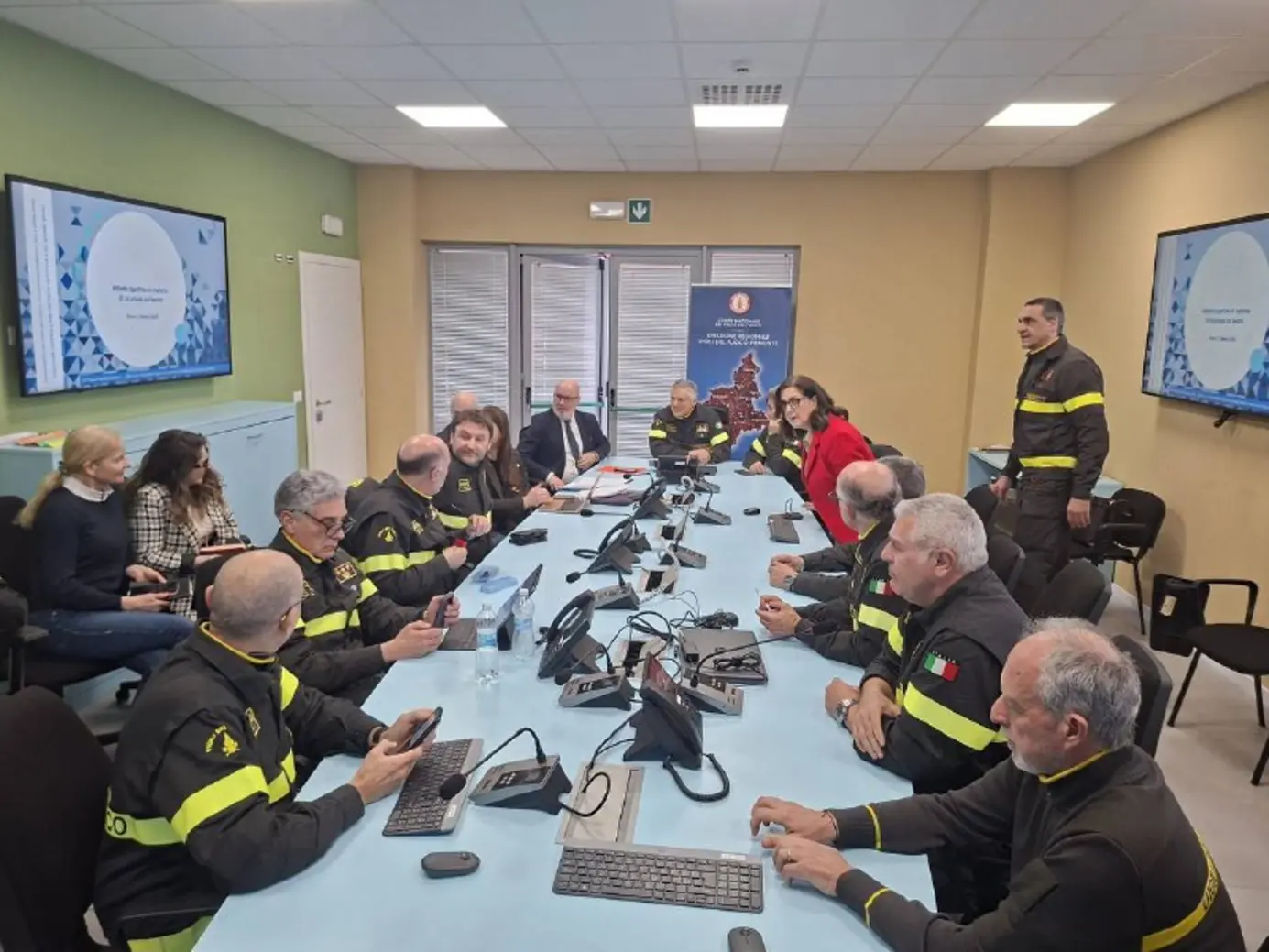 Sicurezza Vigili del Fuoco: riunione a Torino, ispezioni a Cuneo
