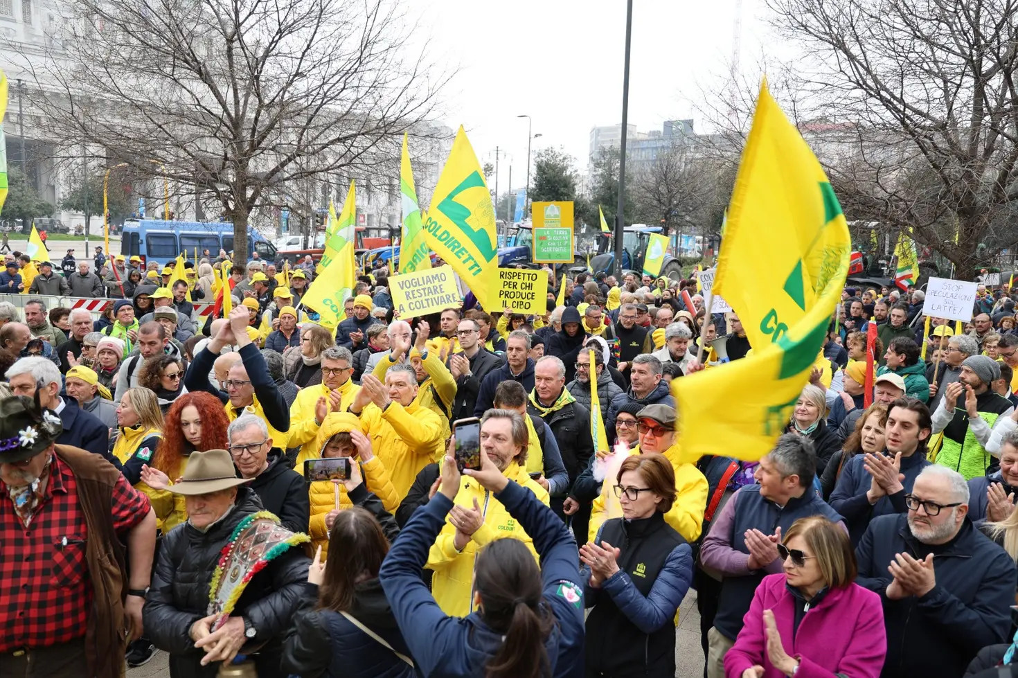Milano, Coldiretti in piazza: agricoltura lombarda chiede risposte