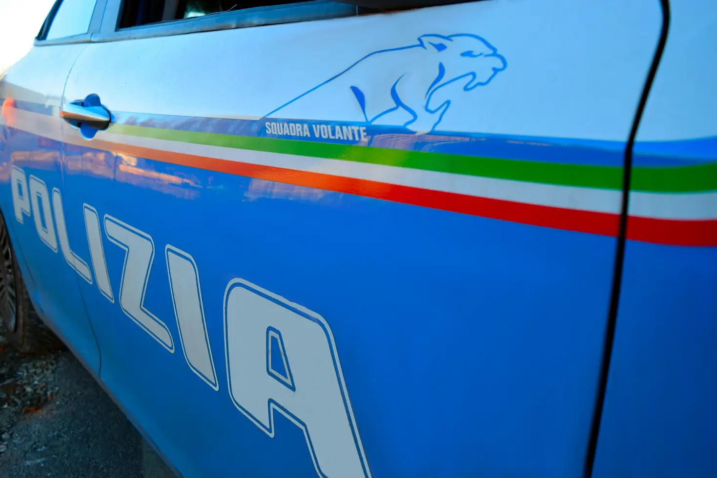 Cisterna di Latina: evade dai domiciliari e aggredisce la Polizia