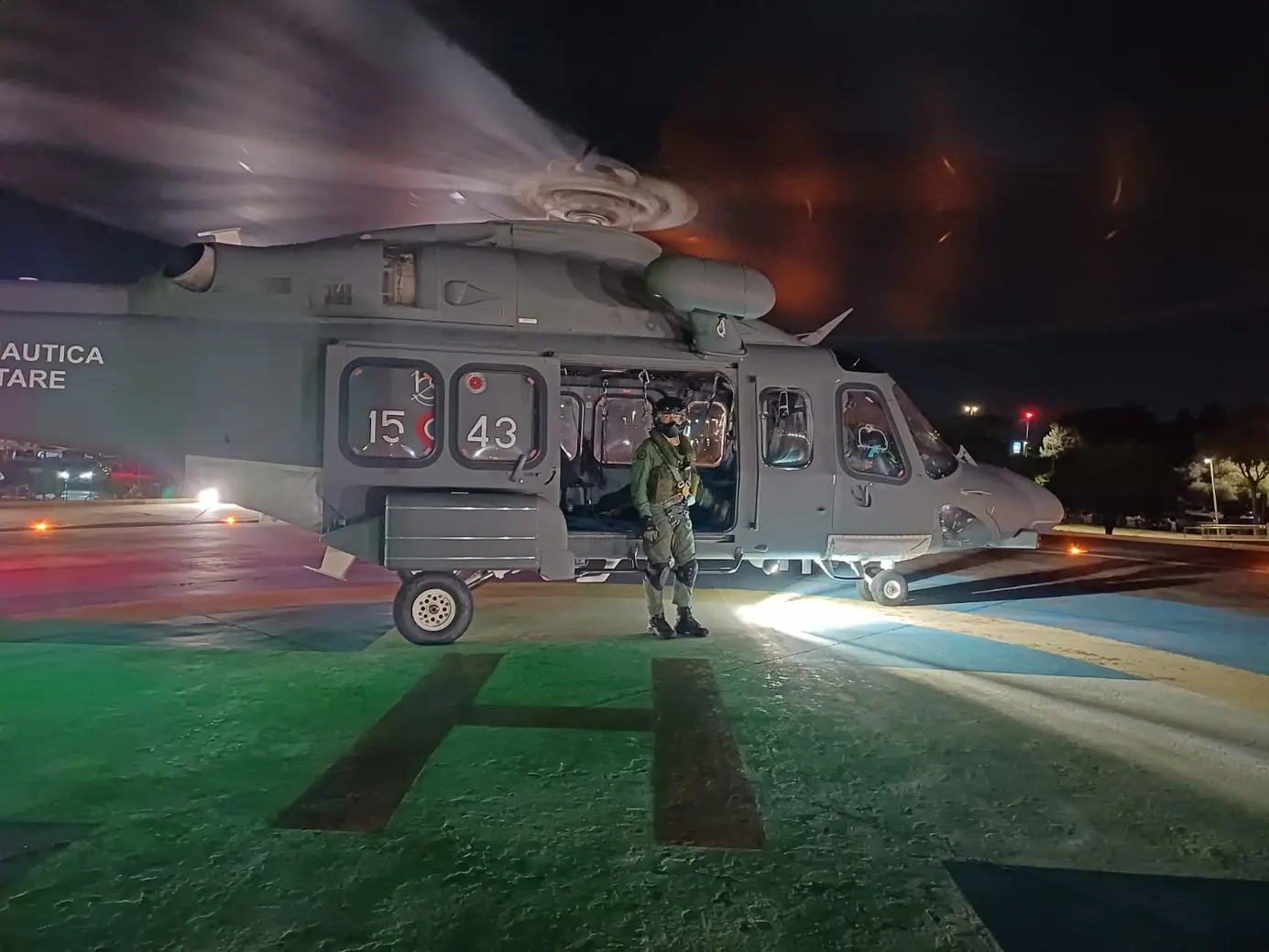 Aeronautica Militare: elicottero salva windsurfista nel Golfo di Cagliari