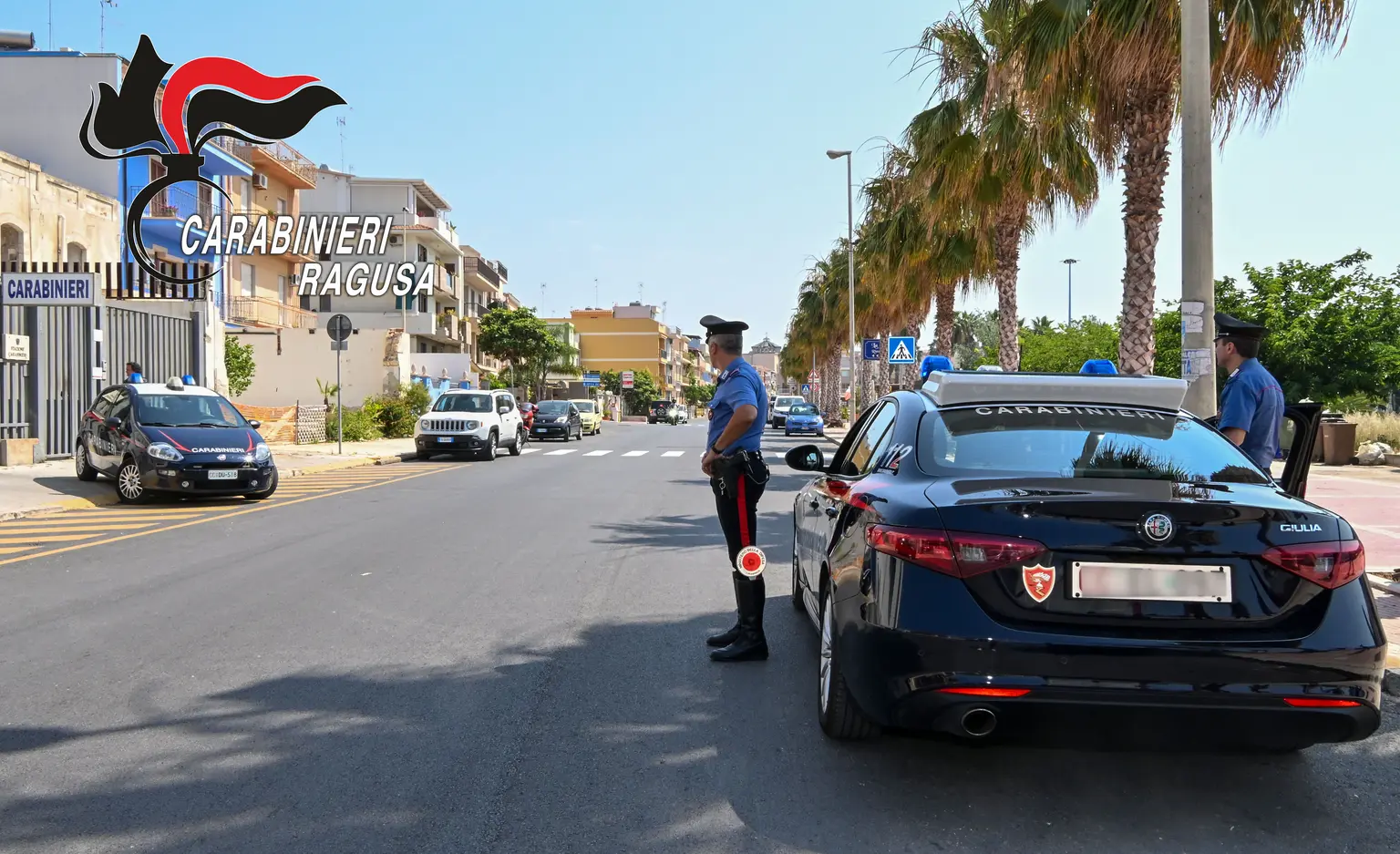 Aggredisce la compagna e i carabinieri: arrestato 50enne a Pozzallo