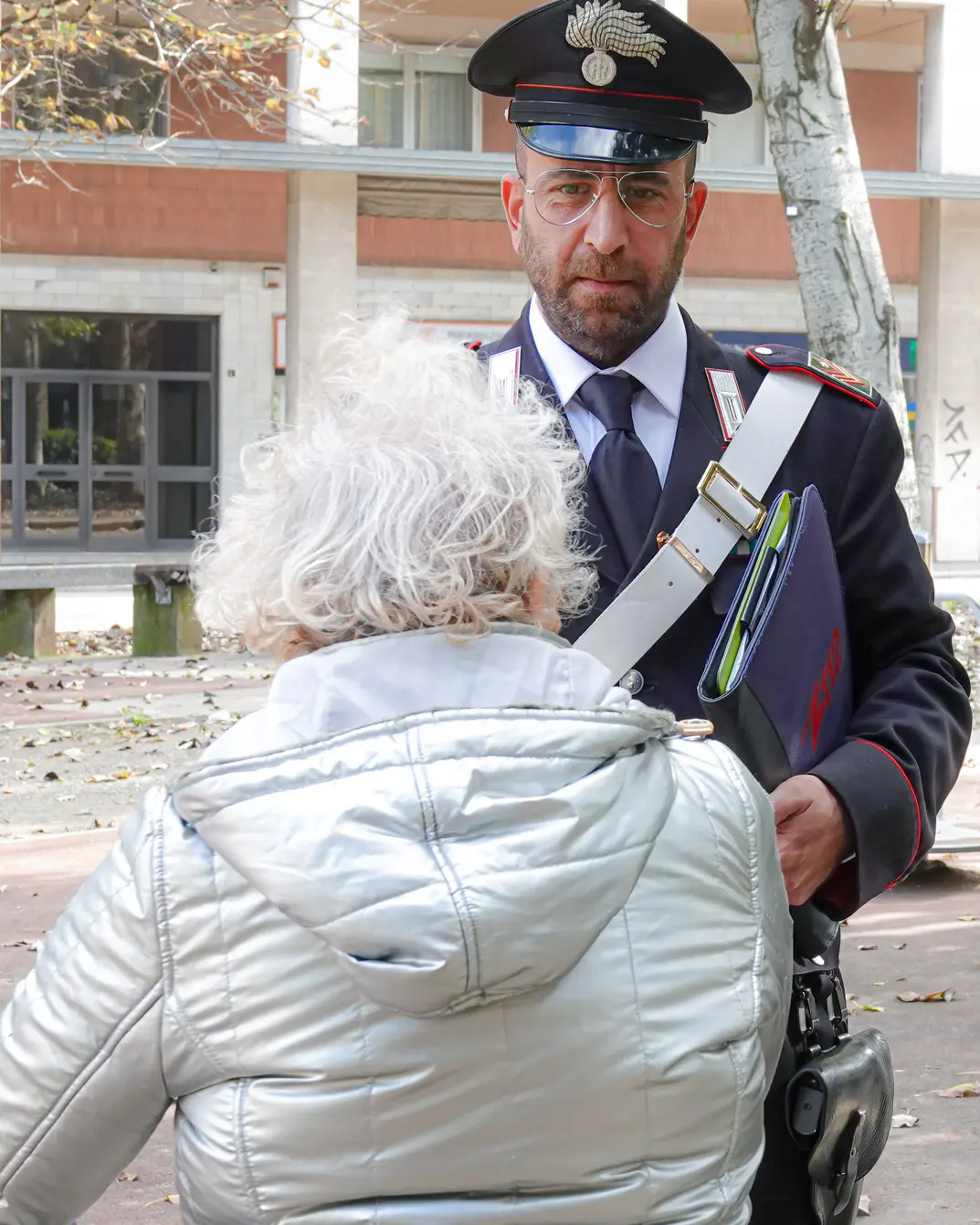 Anziani truffati: arrestato 21enne per furto e truffa