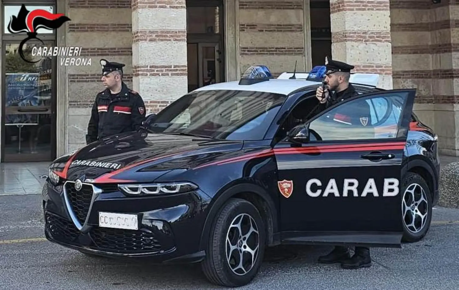Carabinieri arrestano 35enne per resistenza e fuga
