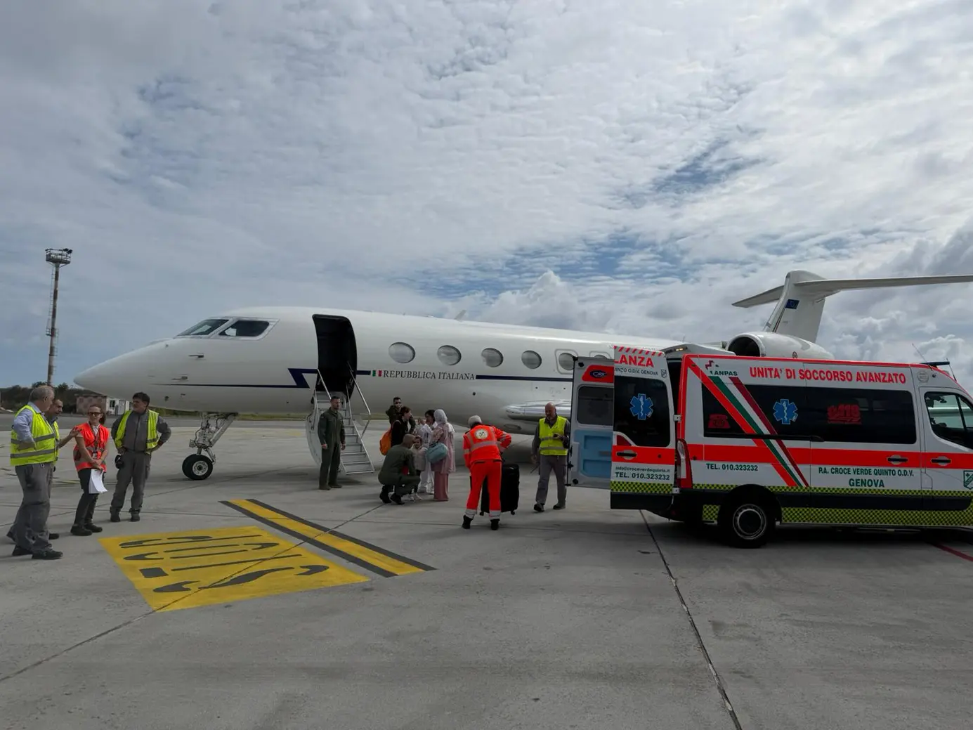 Bambina di 5 anni salvata: volo d'urgenza da Reggio Calabria a Genova