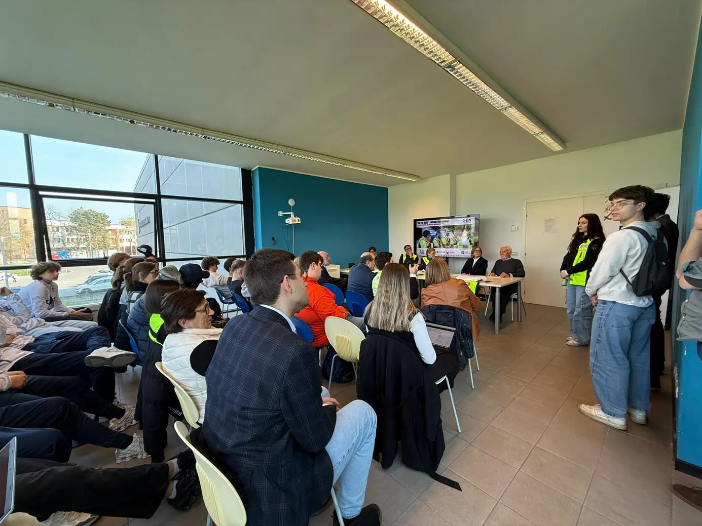 Bergamo: giovani in Polizia con il progetto 'On the Road'