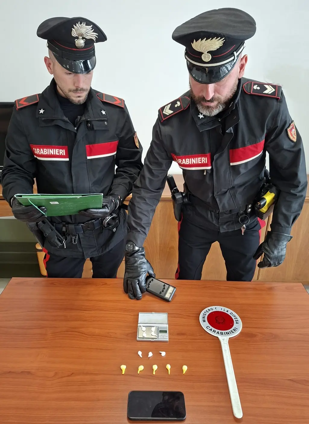 Maxi-blitz antidroga: Carabinieri arrestano 3 spacciatori