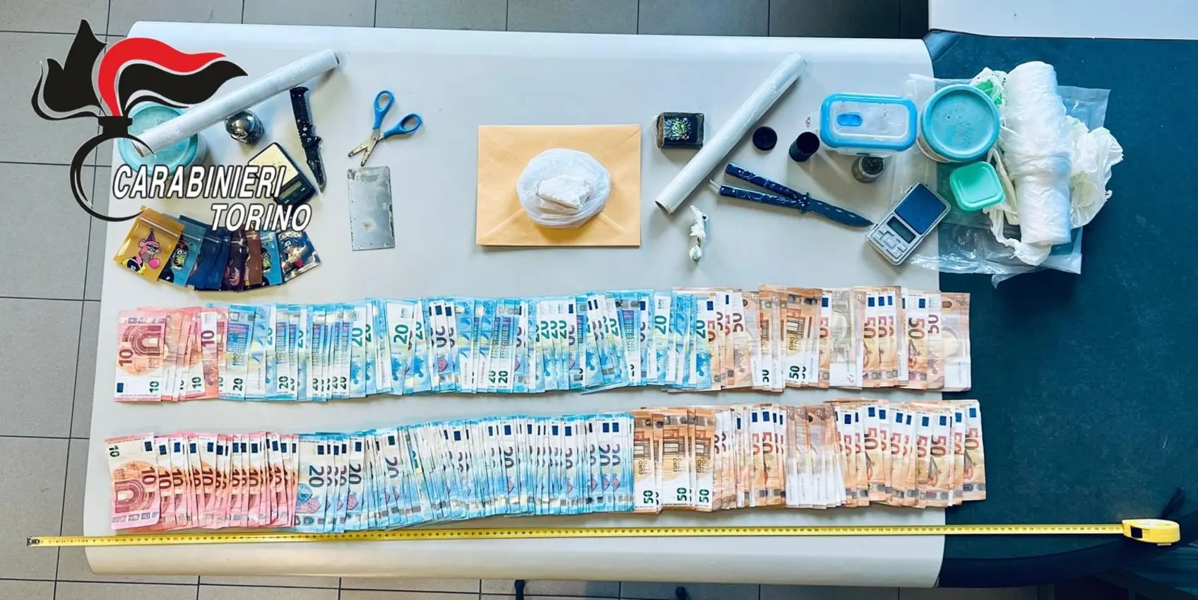 Bussoleno: arresti per droga, sequestrati contanti e sostanze