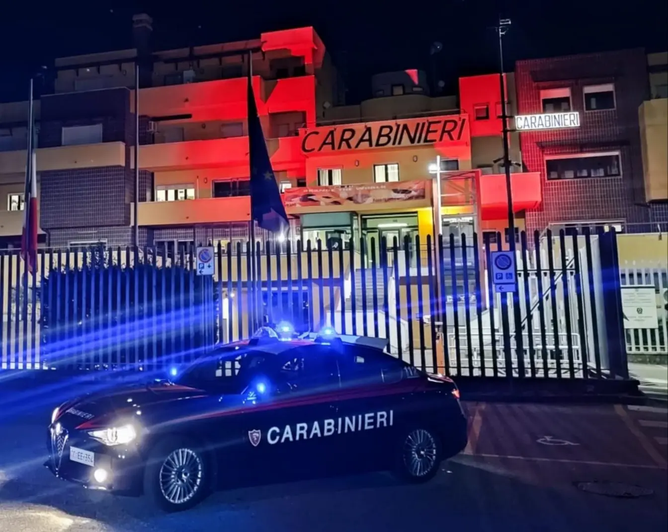 Carabinieri arrestano 3 persone per spaccio a Roma