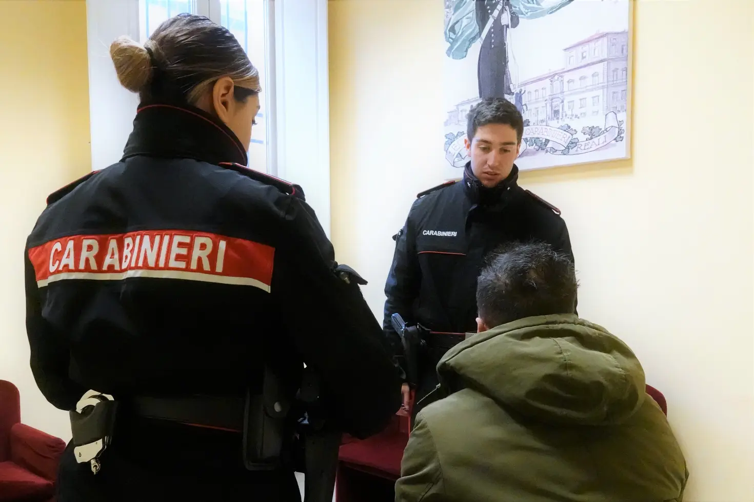 Carabinieri arrestano due tunisini per droga a Bologna