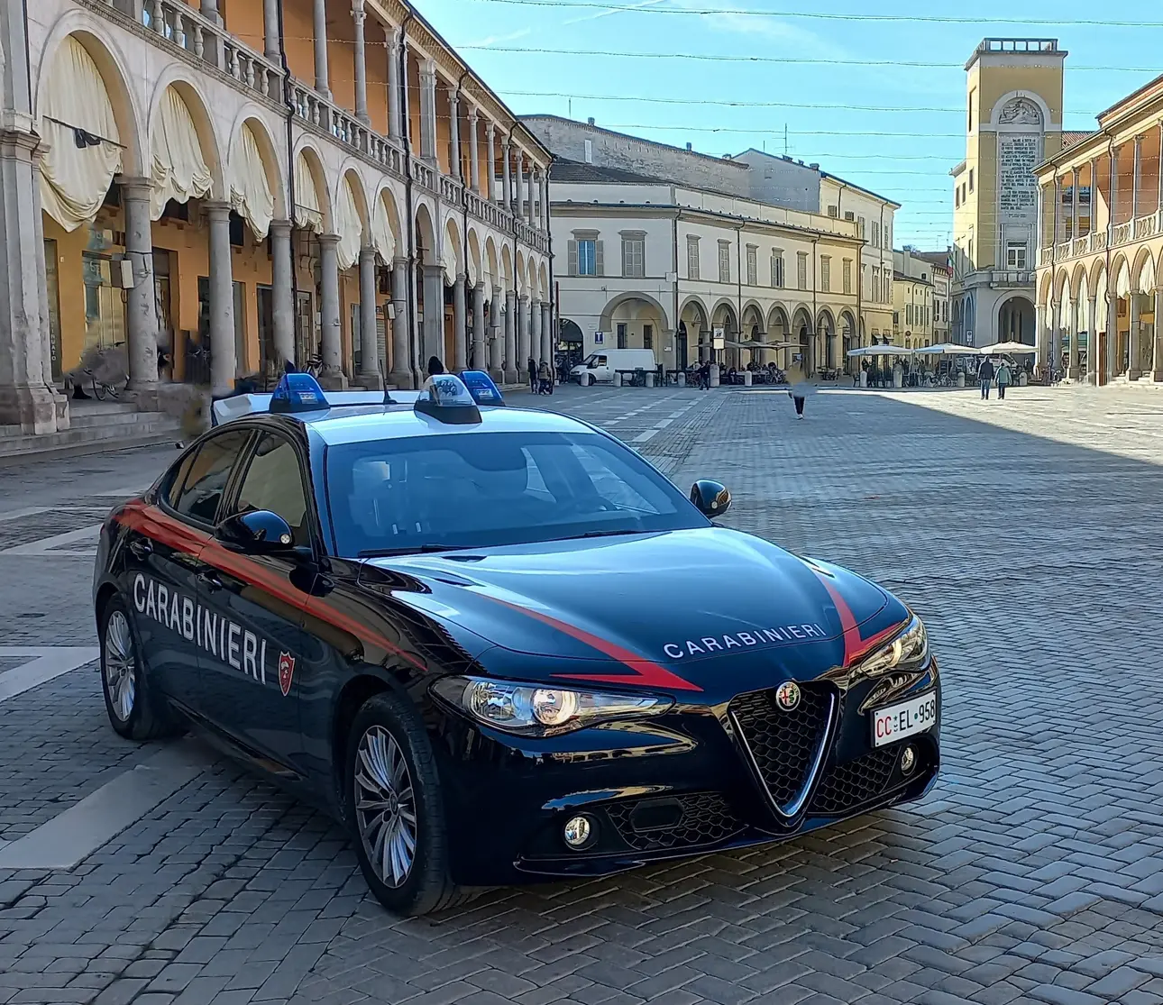 Carabinieri: arresti e denunce per occupazione abusiva a Faenza
