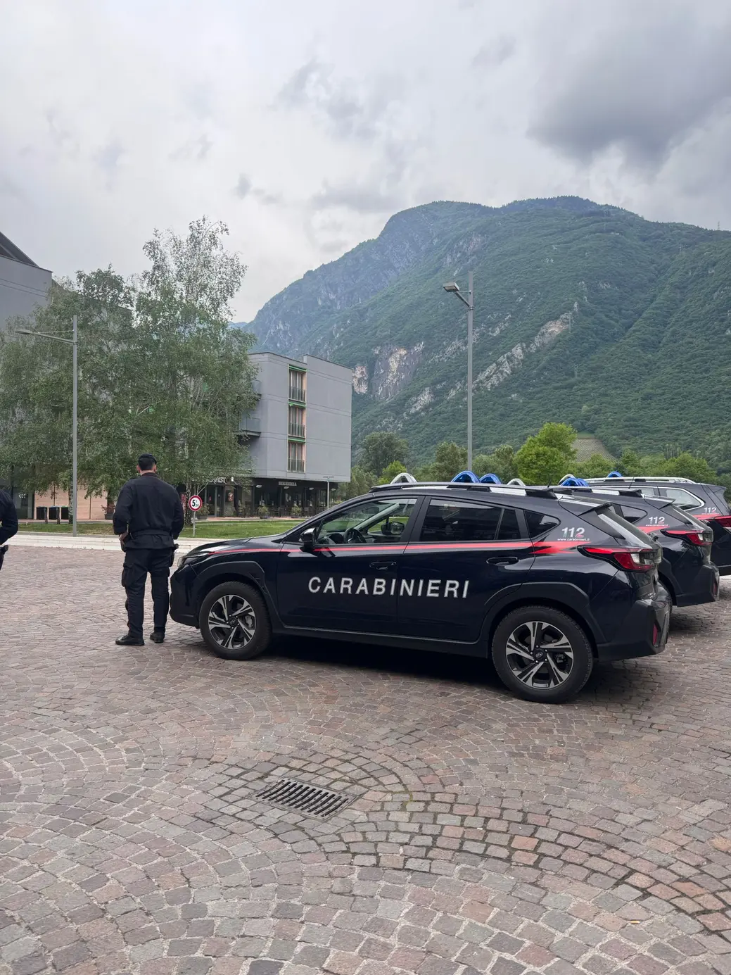 Carabinieri in azione a Trento: controlli e fermi in città
