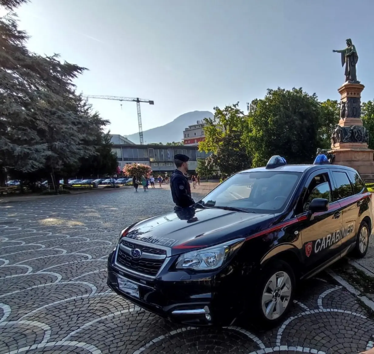 Carabinieri: blitz antidroga, arresti e sequestri in provincia