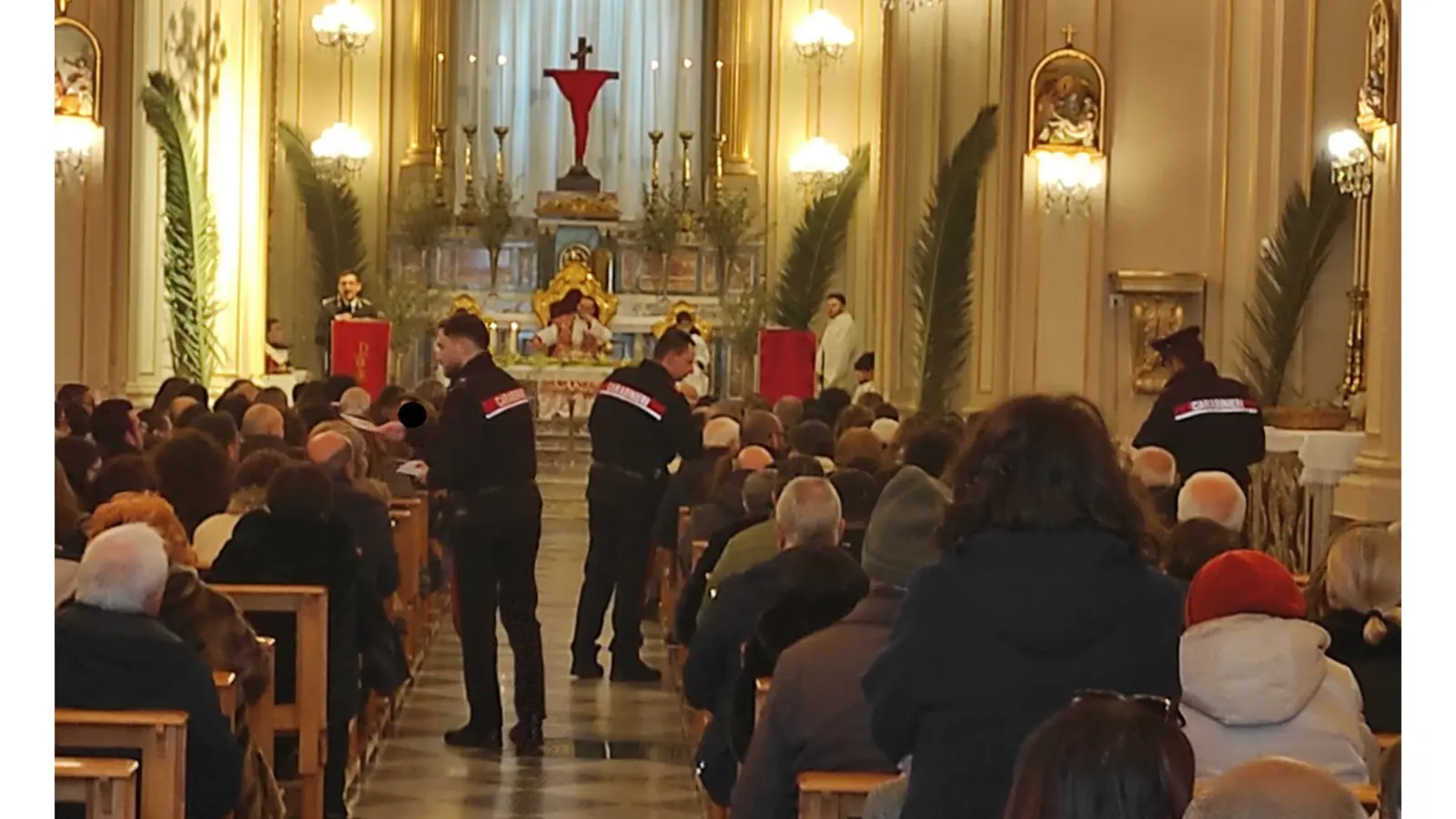 Carabinieri in chiesa: allerta truffe a Bronte