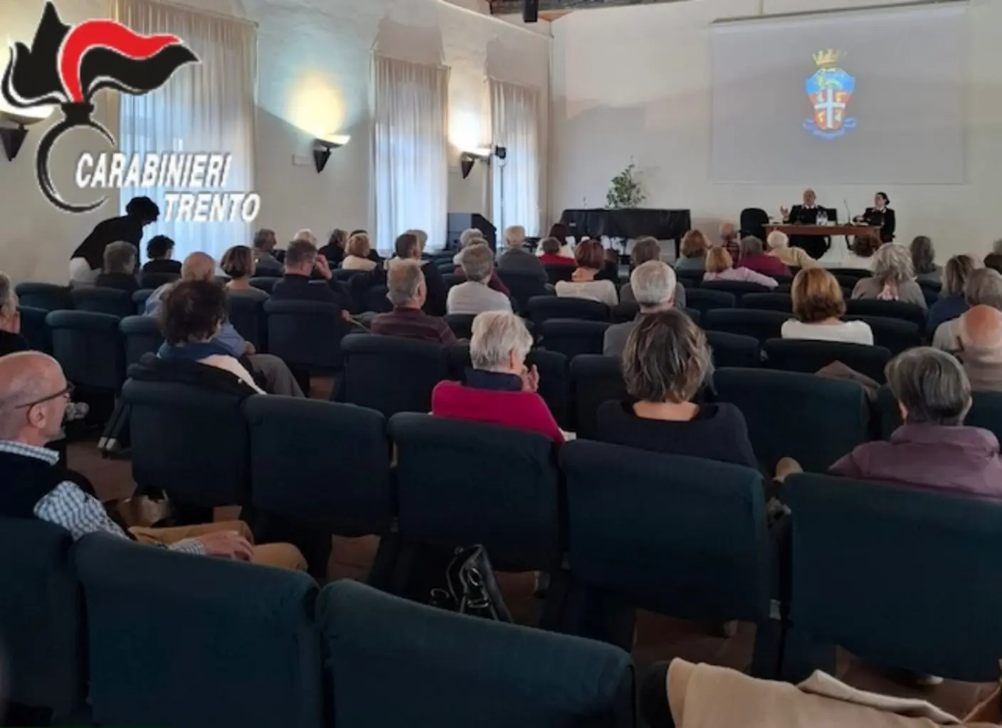 Carabinieri: conferenza contro le truffe agli anziani ad Arco