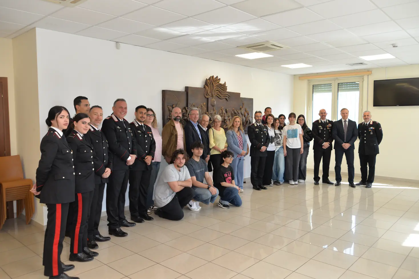 Carabinieri incontrano giovani studenti a Reggio Calabria