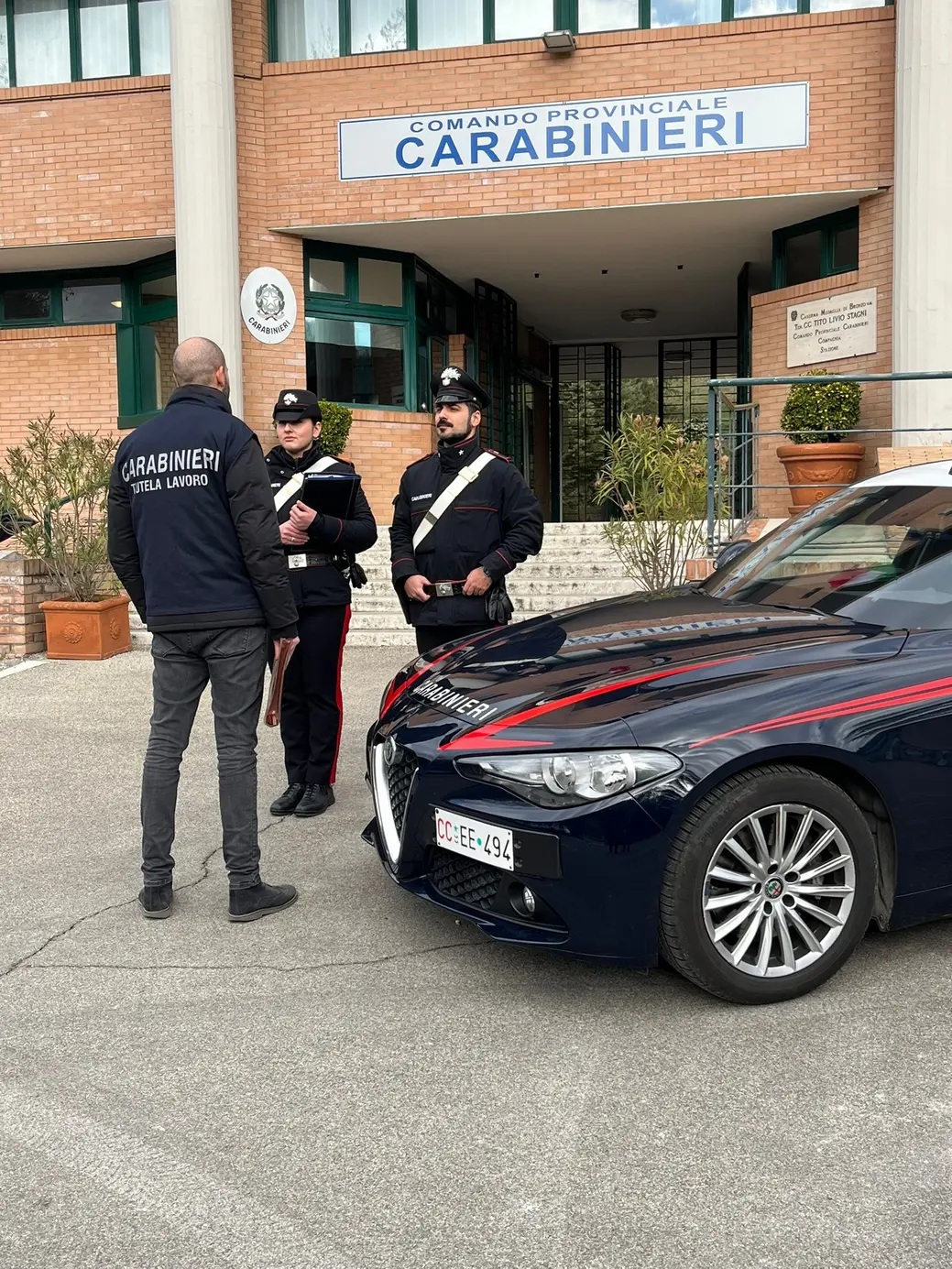 Carabinieri: indagine su lavoro irregolare a Siena