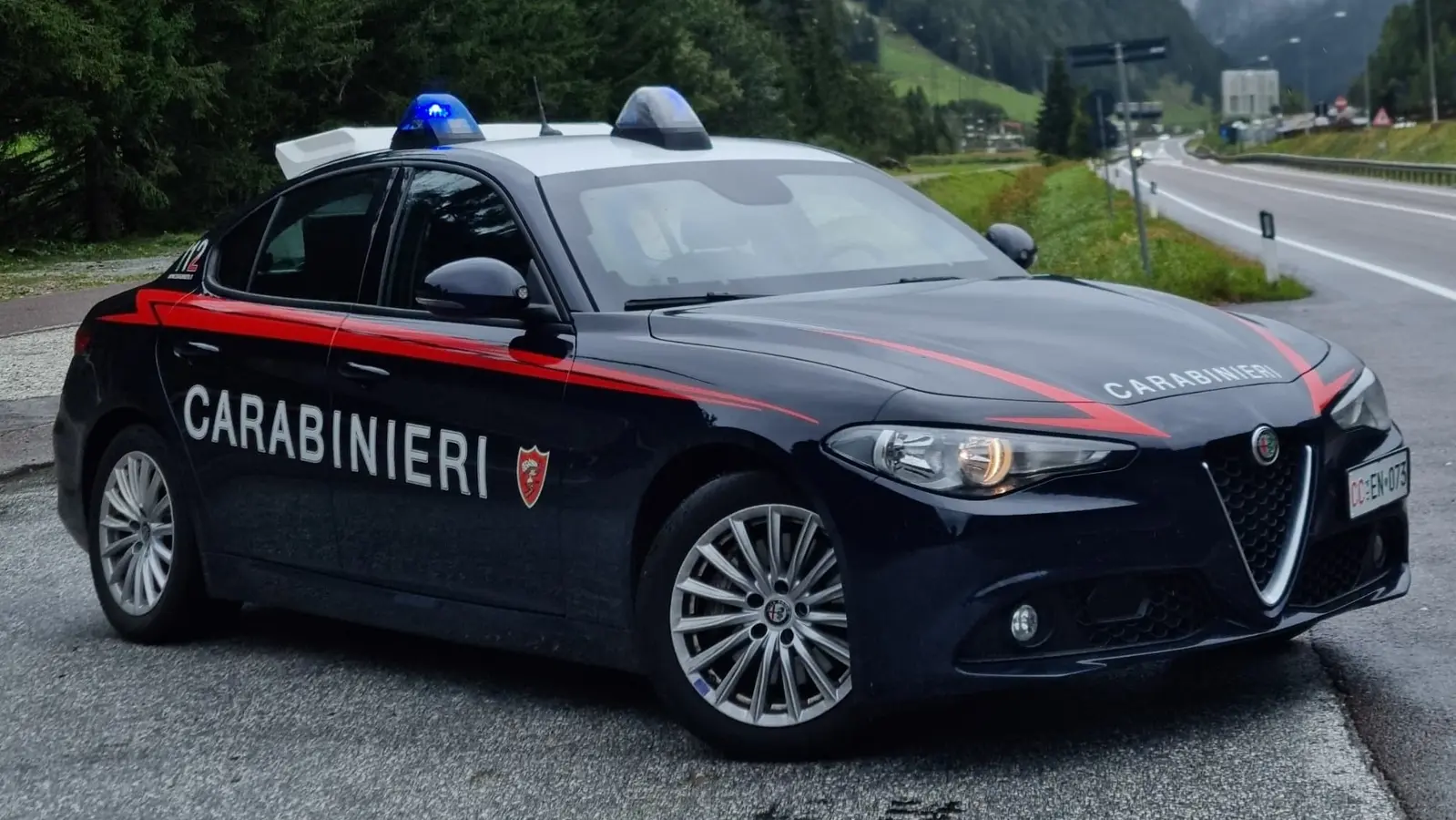 Carabinieri: operazione antidroga a Merano, arresti e sequestri