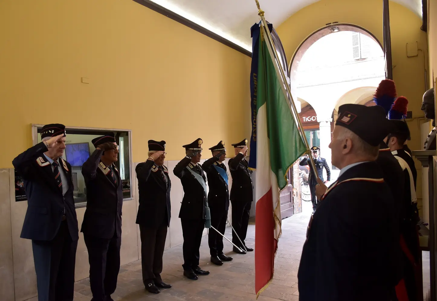 Carabinieri in parata a Forlì: le immagini della cerimonia