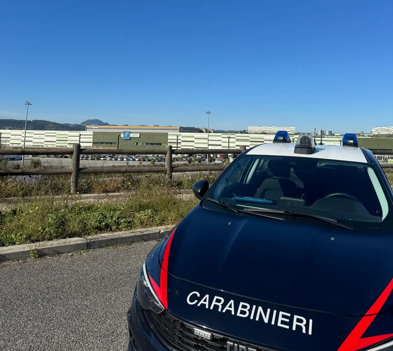 Carabinieri scoprono frode: 2 arresti e 5 denunce