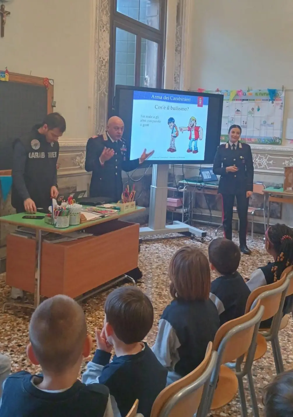 Carabinieri a scuola: cyberbullismo e sicurezza online