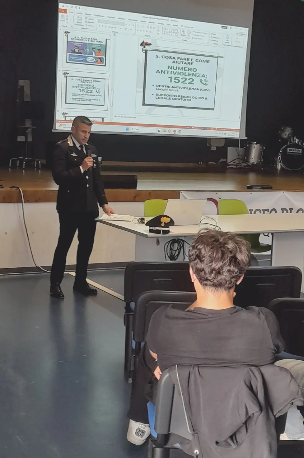 Carabinieri a scuola: legalità e sicurezza per gli studenti