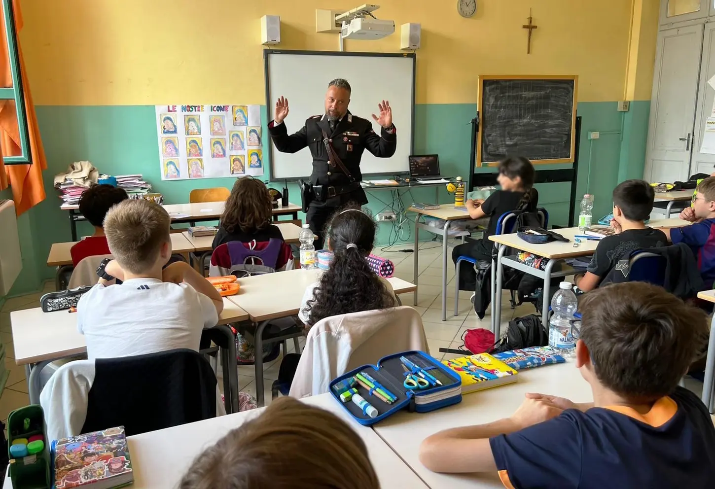 Carabinieri nelle scuole: cultura della legalità ai giovani