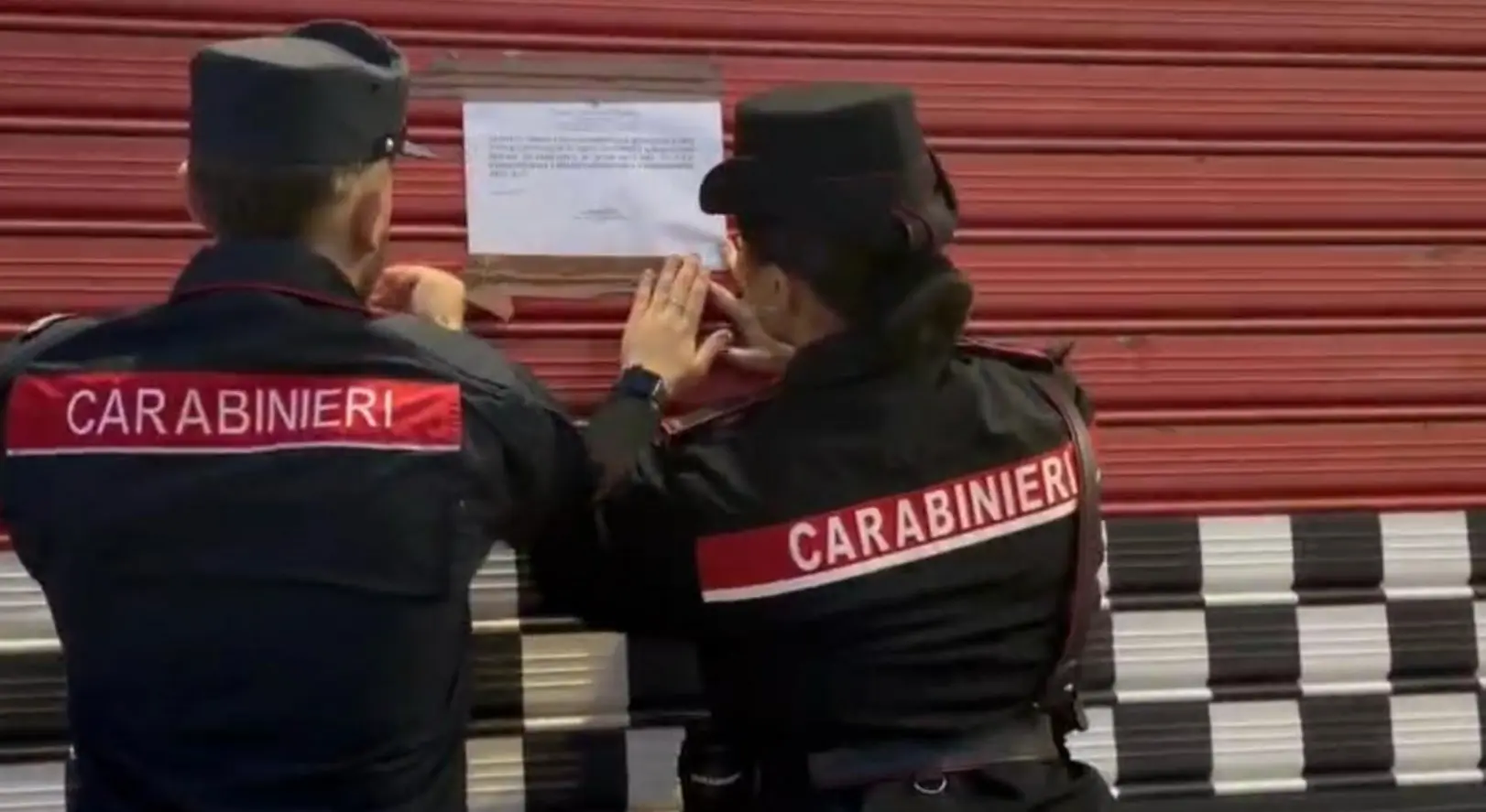 Carabinieri sequestrano officina e cavallo a Sellia Marina