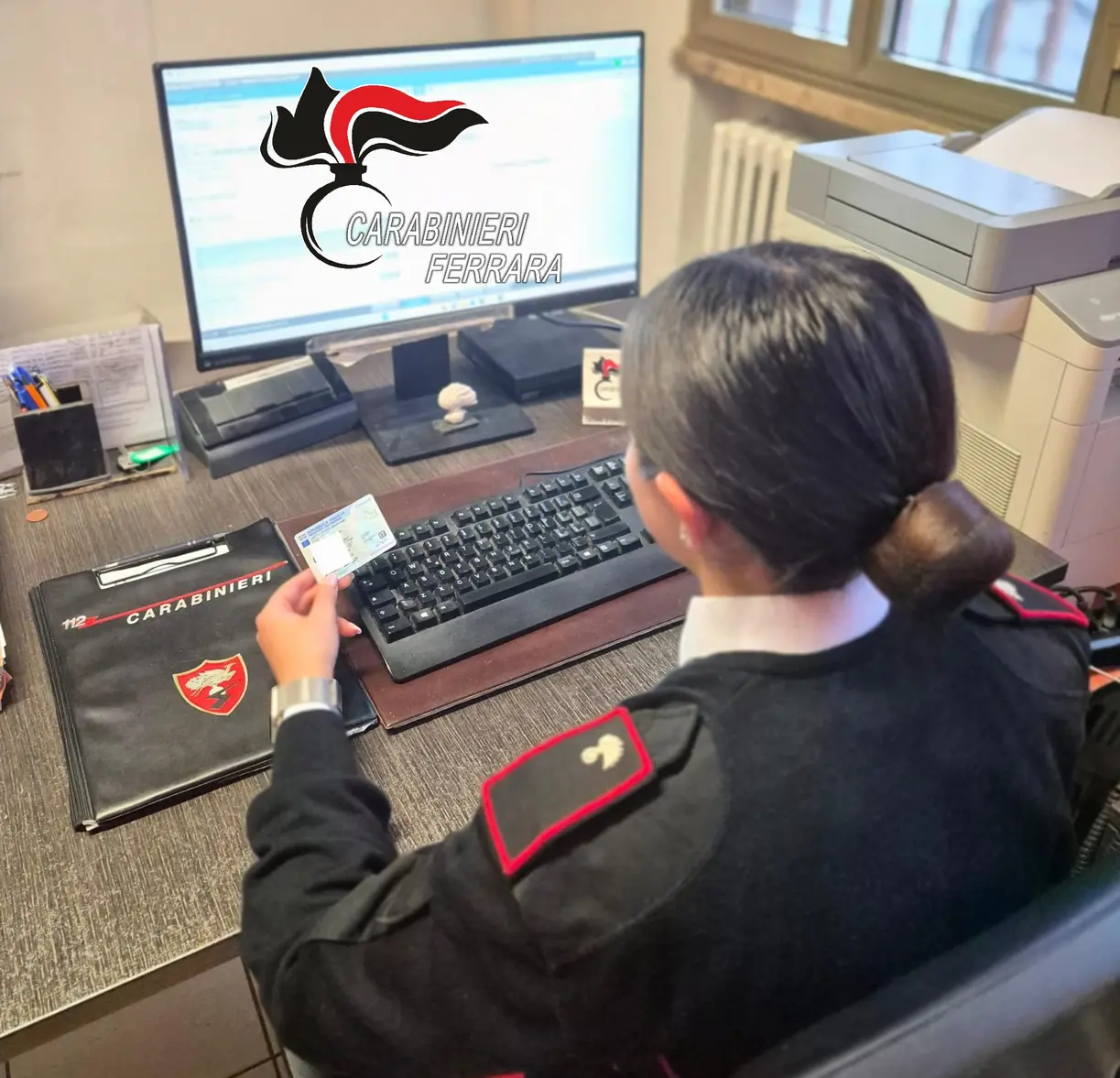 Carabinieri: sequestro armi e arresti a Ferrara