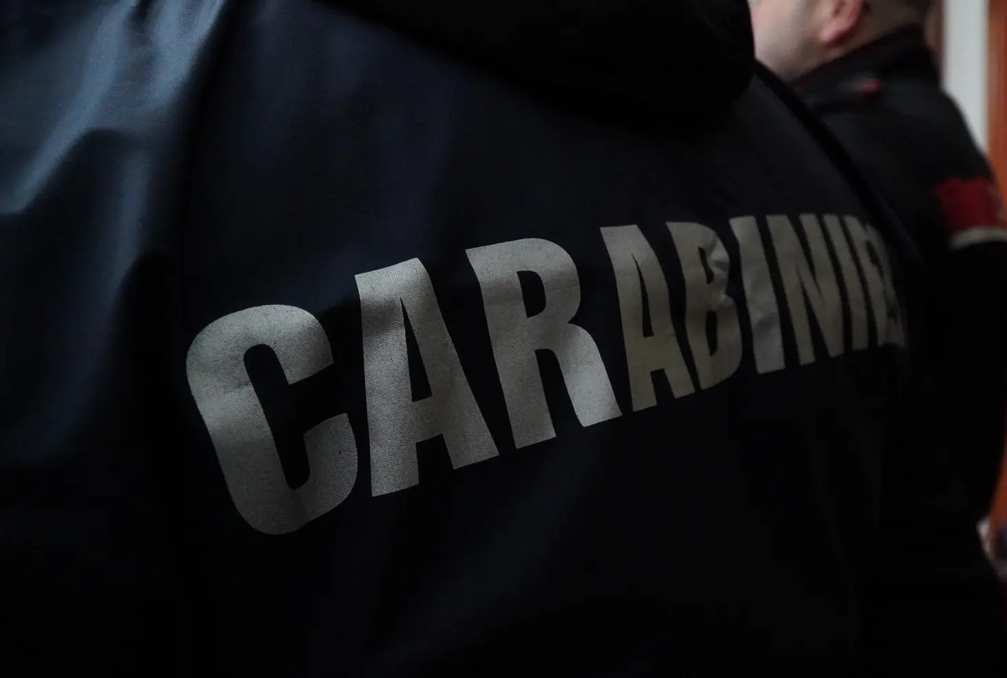 Caserta: arrestato 35enne per estorsione e droga con metodo mafioso
