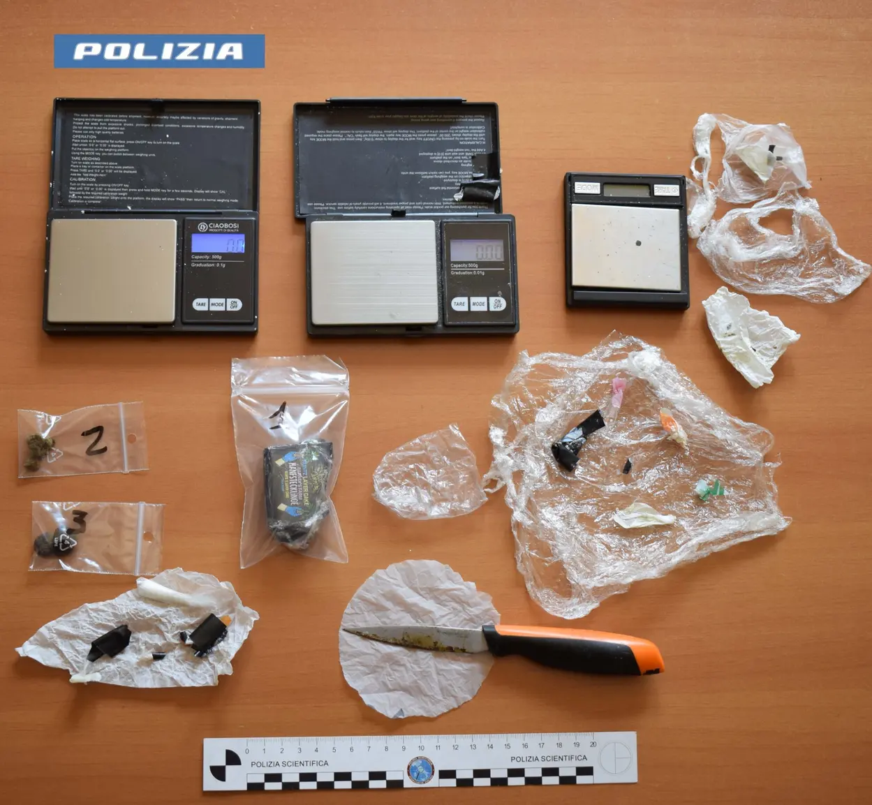 Cisterna, giovane denunciato per spaccio di droga
