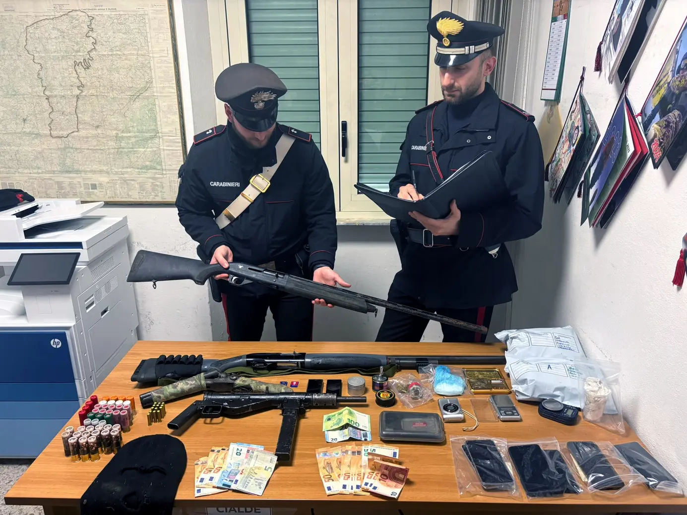 Colpo all'ATM: 4 arresti a Nuoro per rapina con escavatore