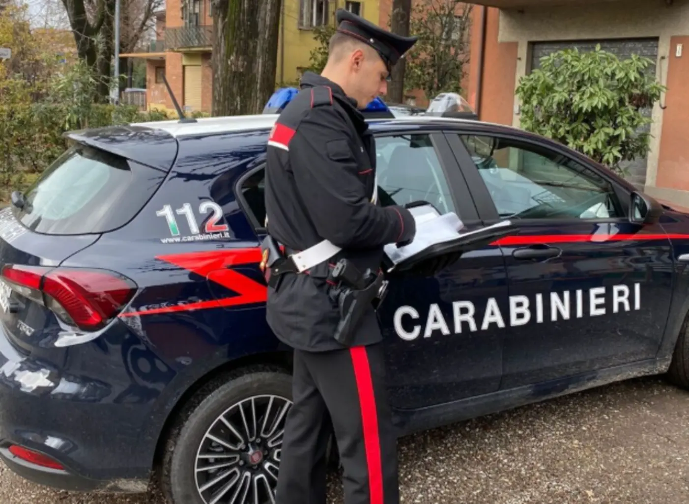 Donna denunciata per furto: sottratti 80.000 euro all'ex compagno
