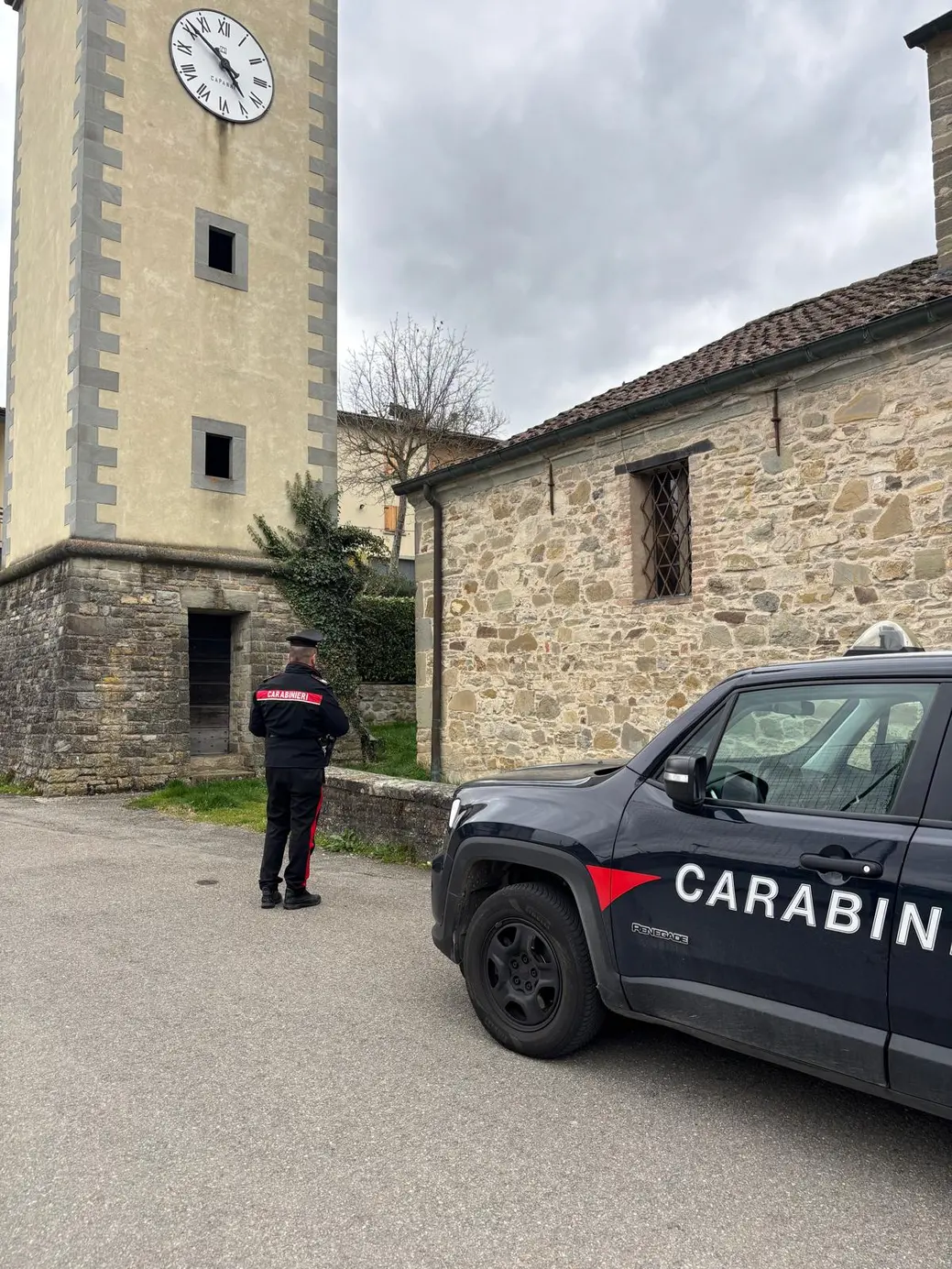 Furto di rame in chiesa: coppia denunciata dai Carabinieri