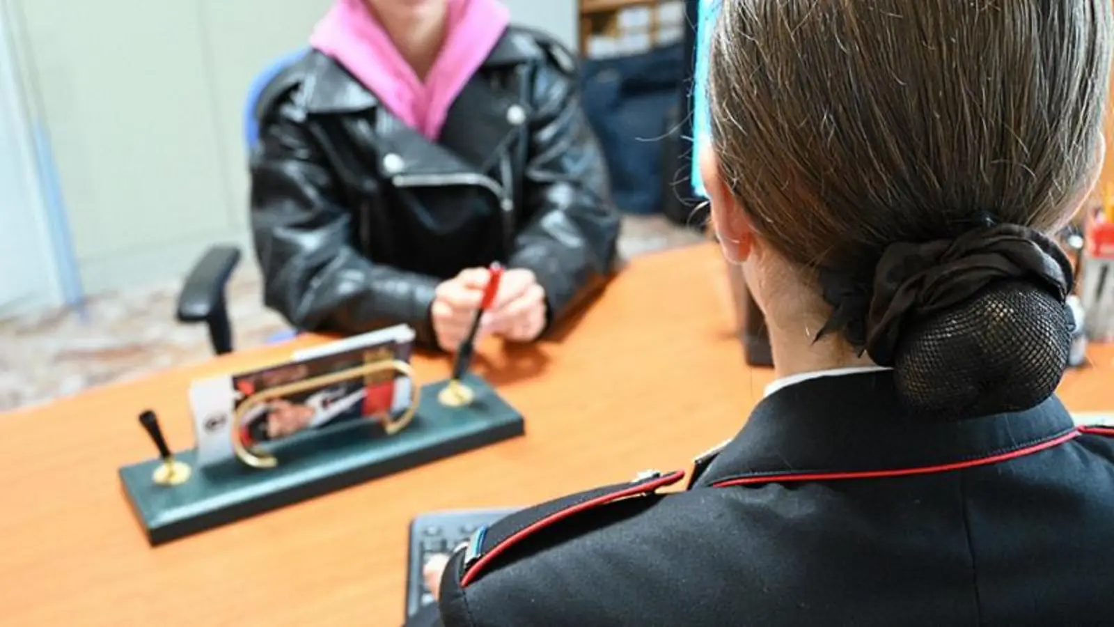 Giovane denunciato per possesso di droga a Roma