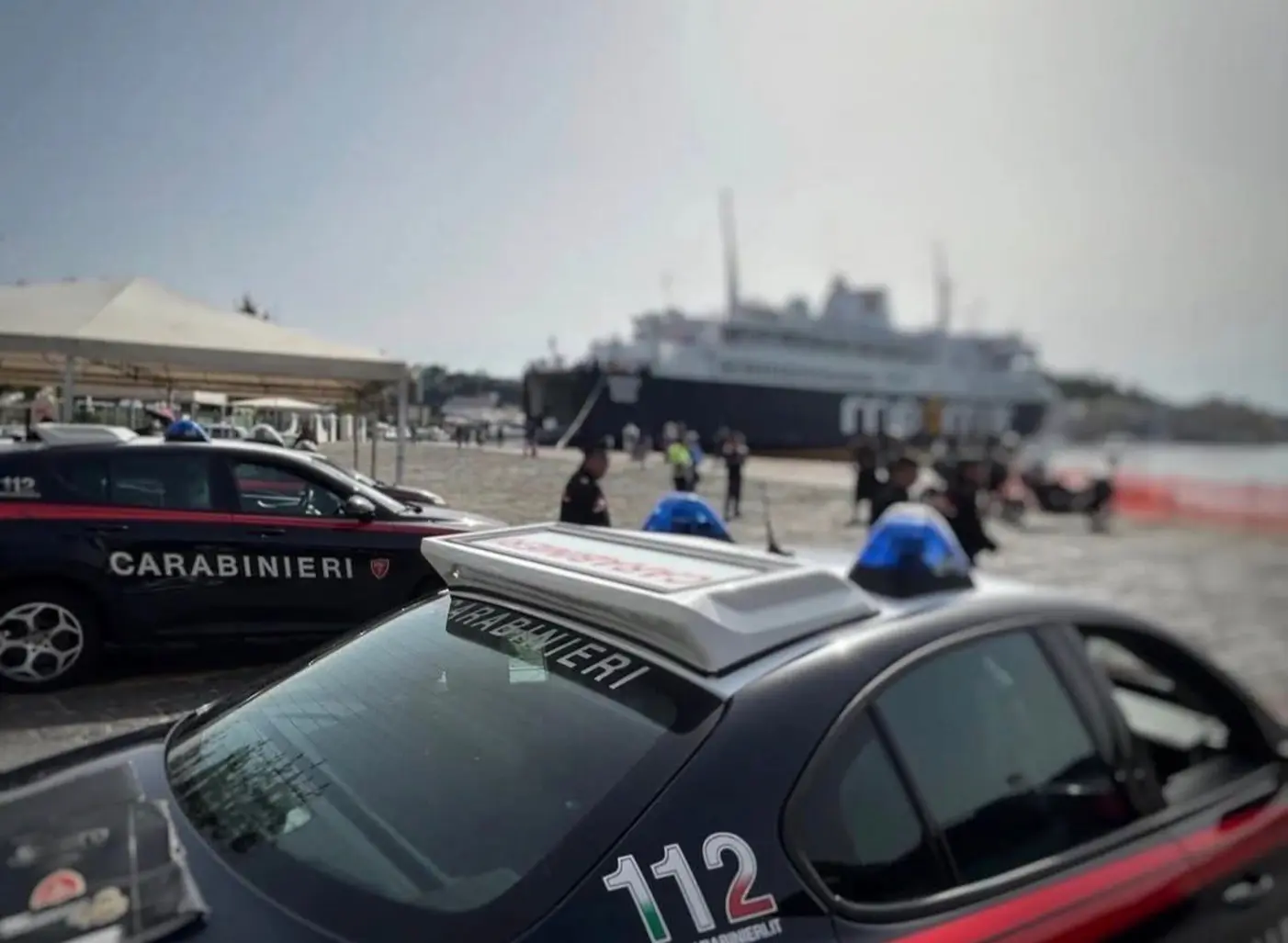 Ischia e Procida: controlli dei Carabinieri, un arresto e due denunce
