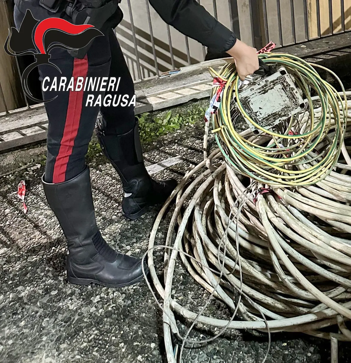 Ispica: due arresti per furto di cavi telefonici