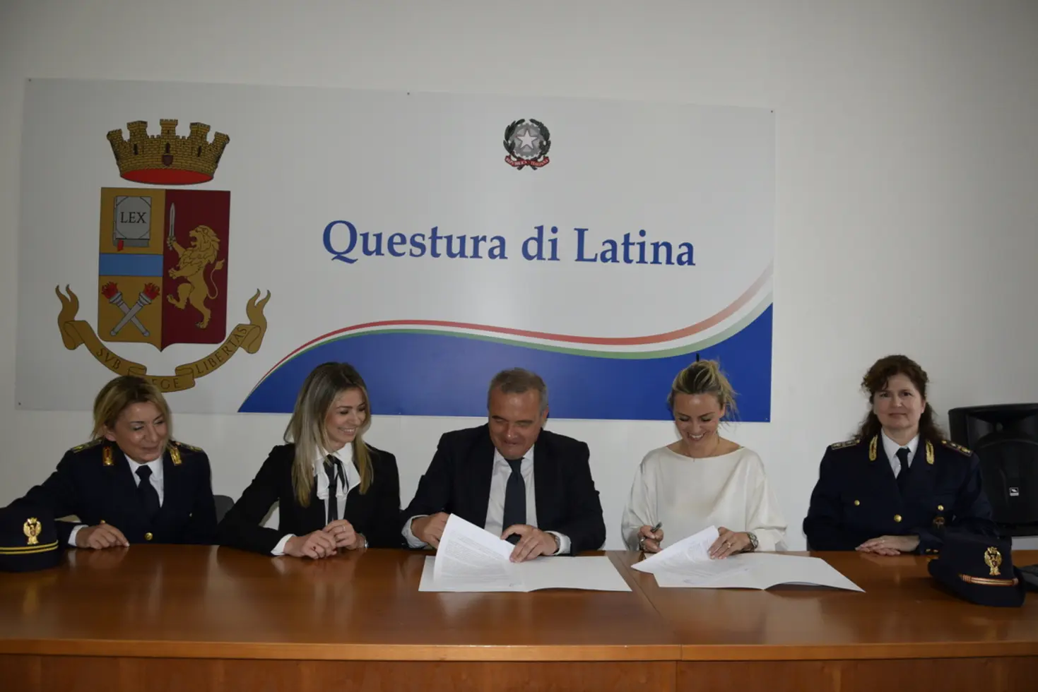 Latina: rinnovato protocollo contro stalking e violenza di genere