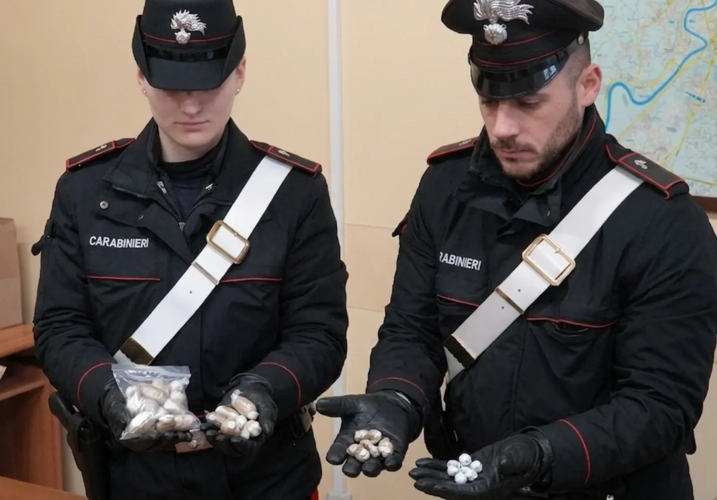 Malore in ospedale: arrestato 27enne con quasi 400g di cocaina