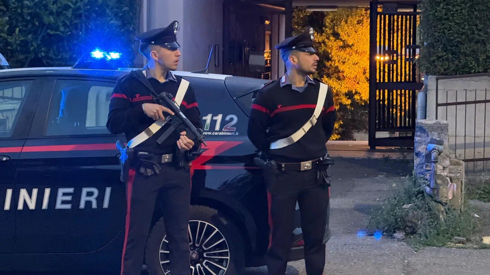 Maxi blitz anti-droga e illegalità a Roma est: sequestrati droga e denaro