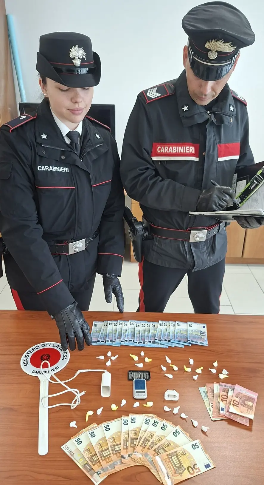 Maxi-blitz antidroga: arresti e sequestri a Forlì