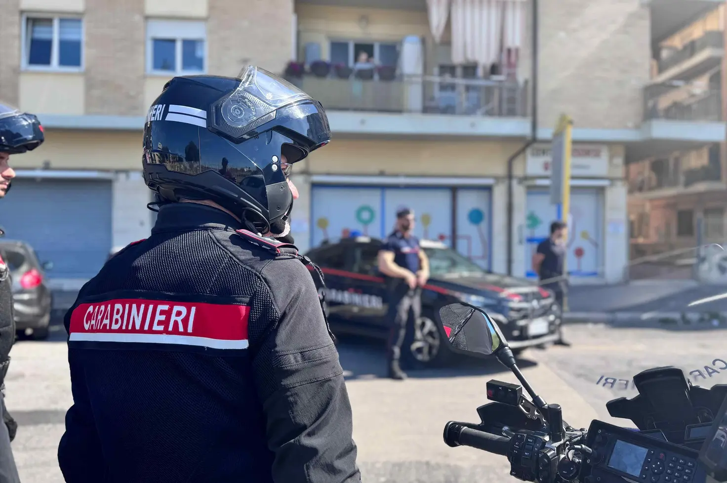 Maxi-blitz sul litorale romano: 8 arresti e 15 denunce