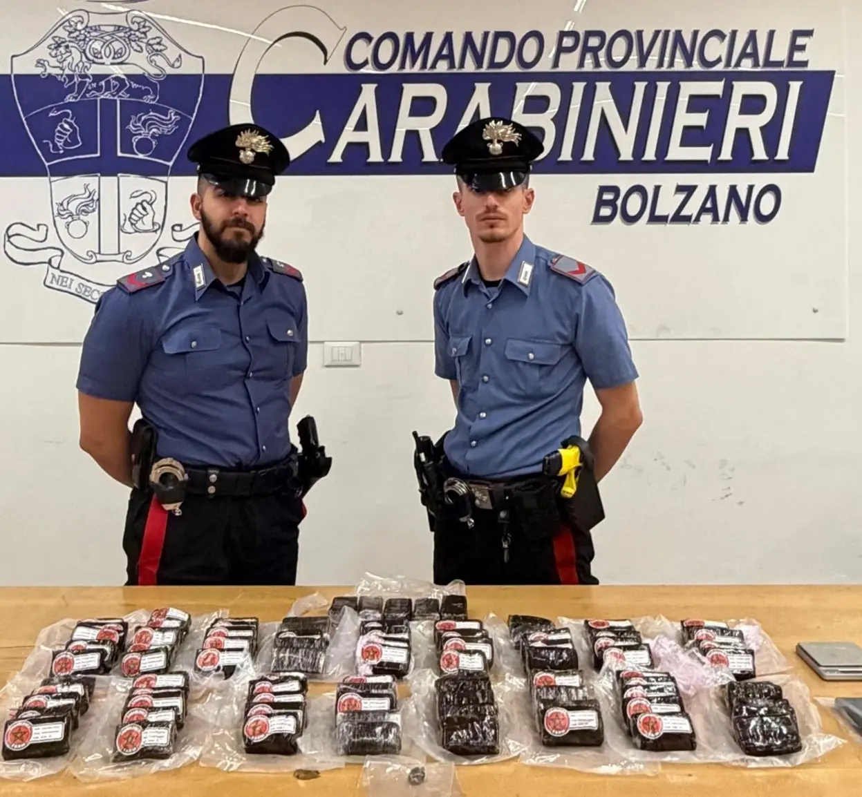 Maxi sequestro di droga a Bolzano: arrestati due uomini