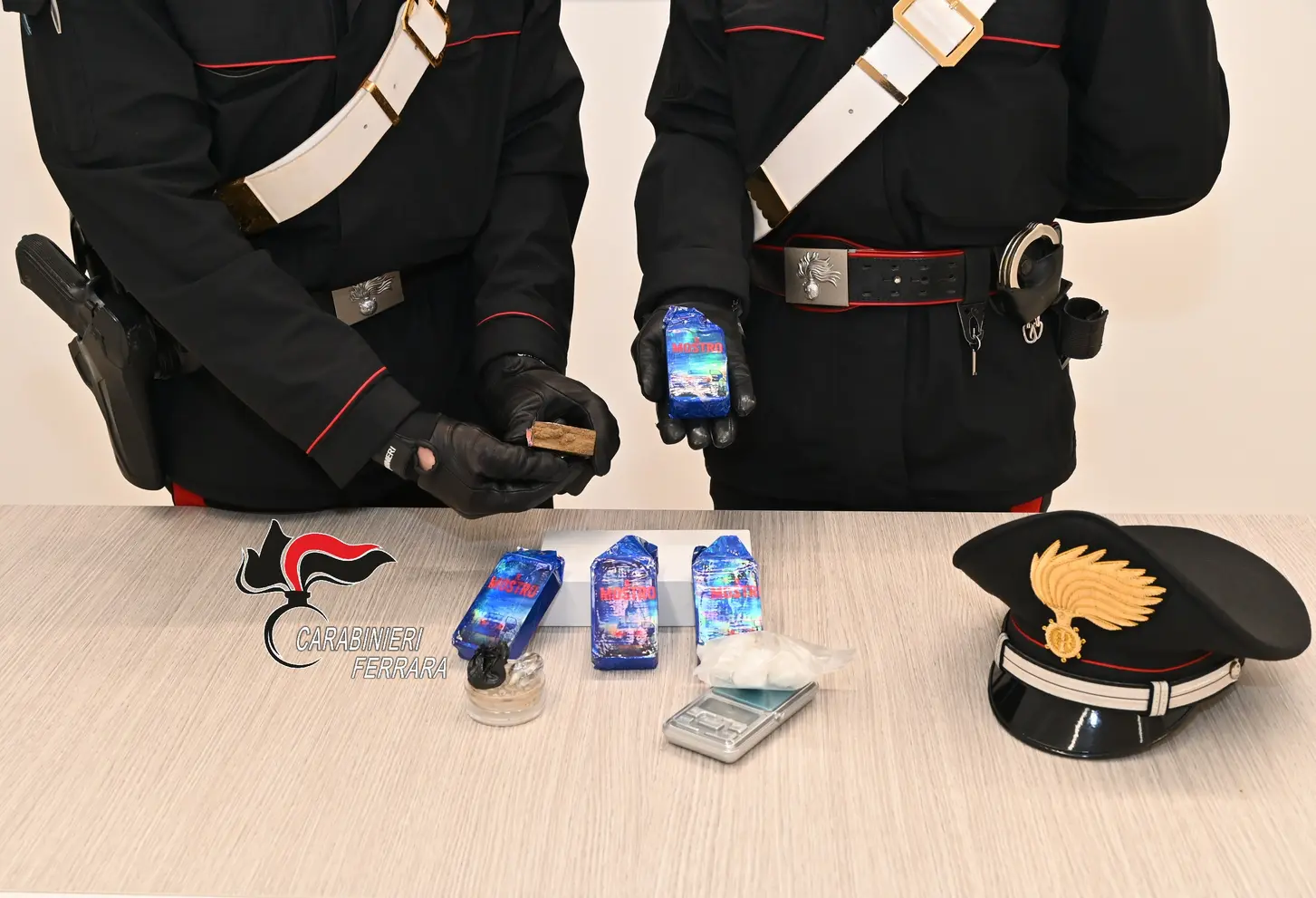 Maxi sequestro droga a Ferrara: arrestati due spacciatori