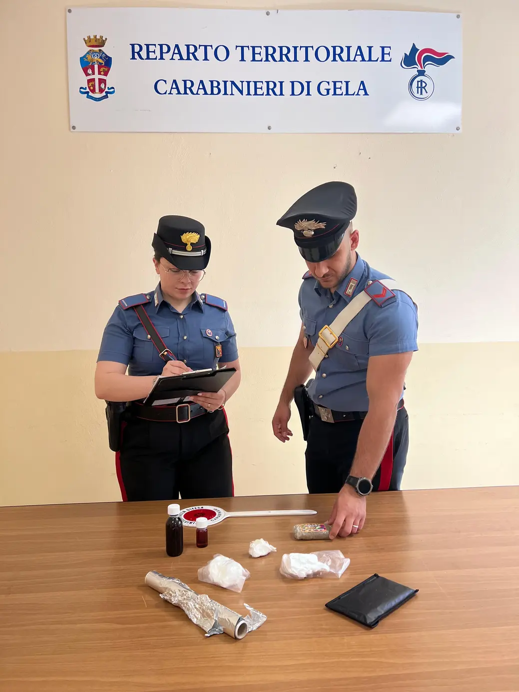 Maxi sequestro droga a Gela: Carabinieri arrestano pusher