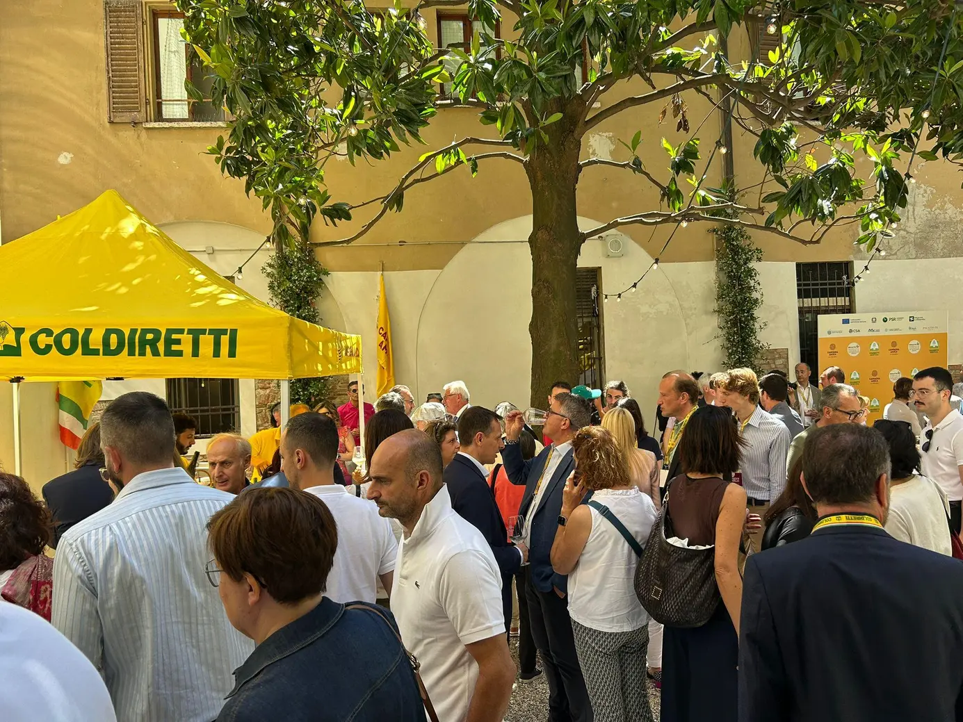 Mercato Coperto Campagna Amica apre a Mantova
