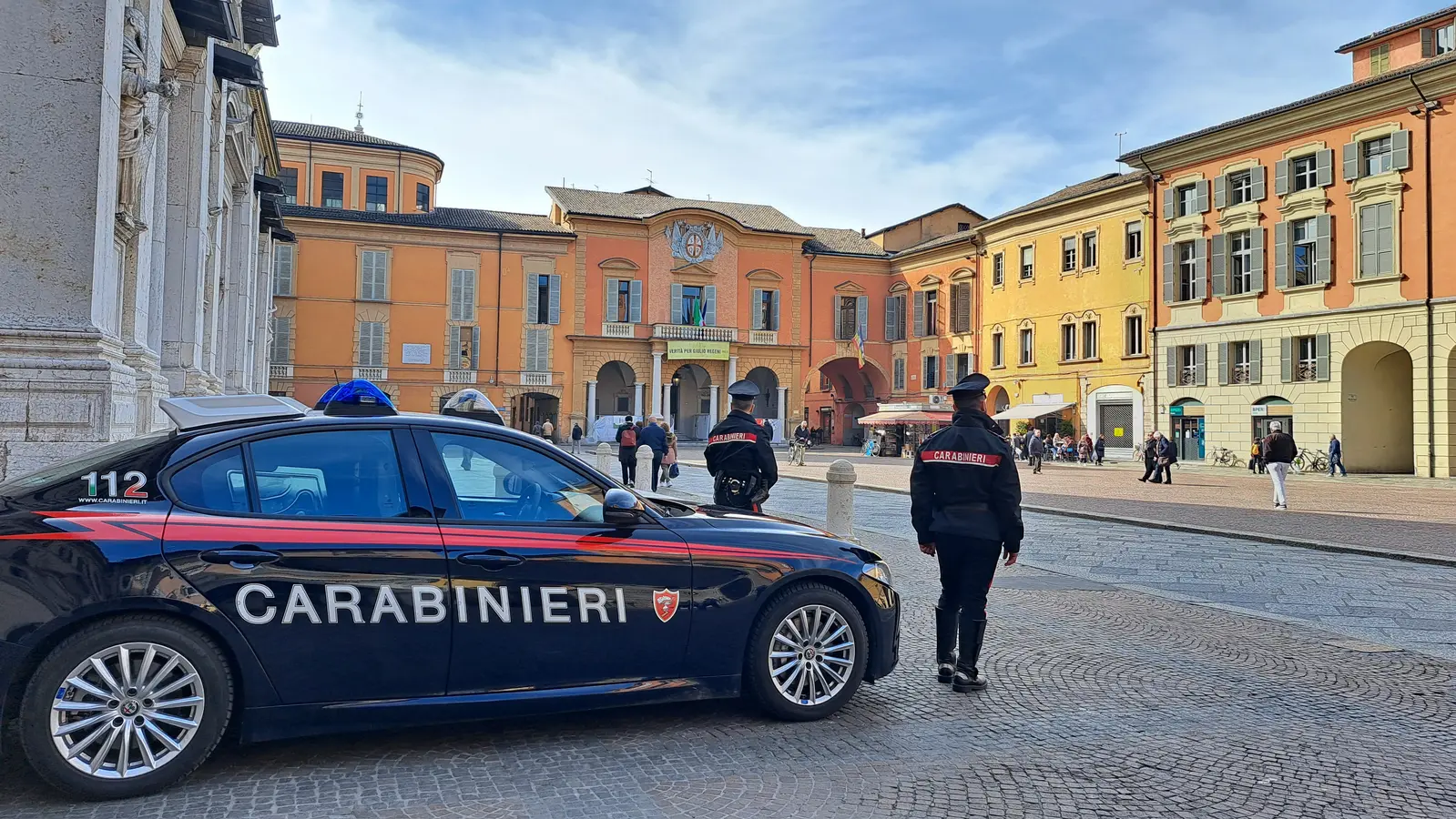 Minorenne arrestato per tentata rapina e aggressione ai carabinieri