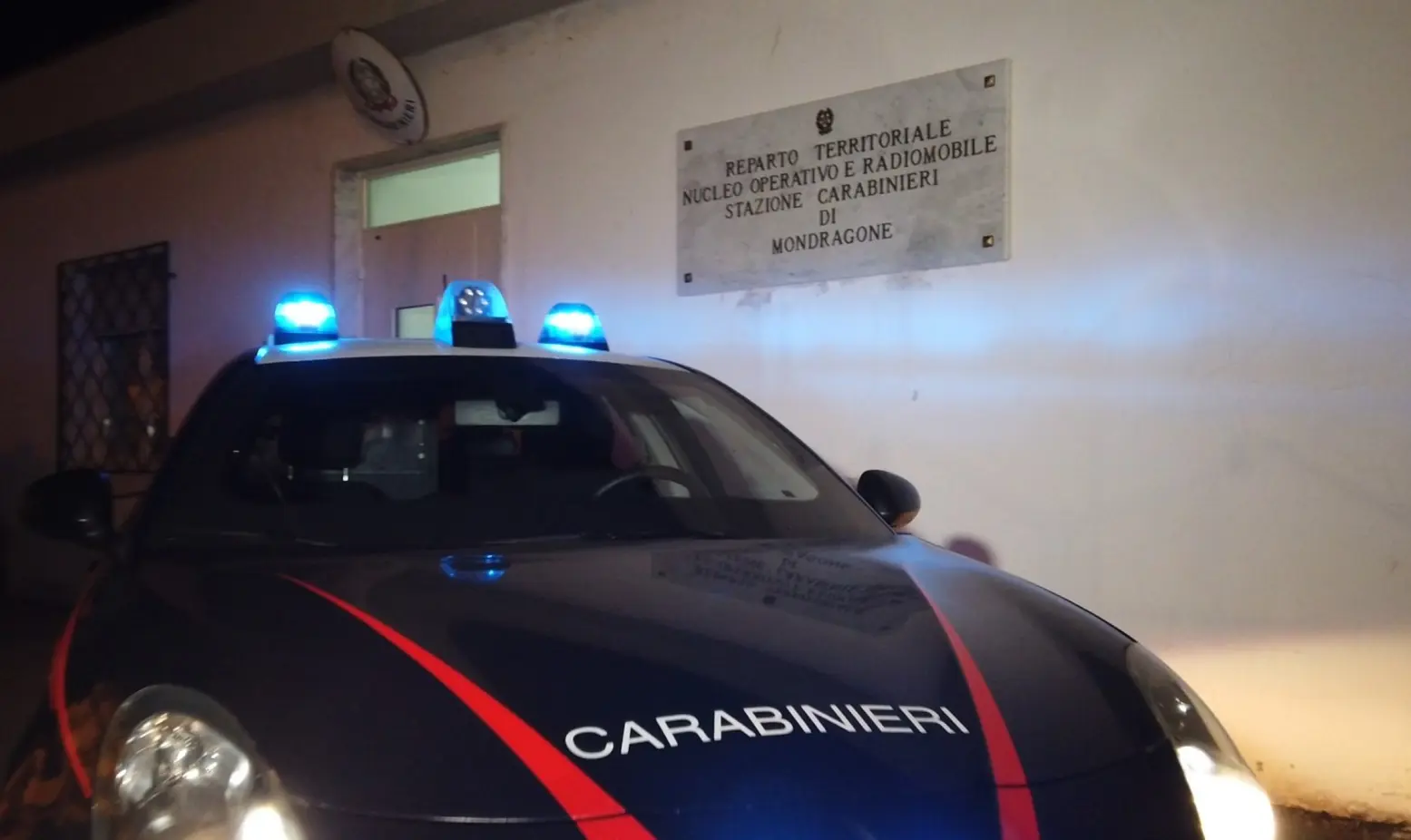 Mondragone: 37enne arrestato dopo aggressione con pala ai carabinieri