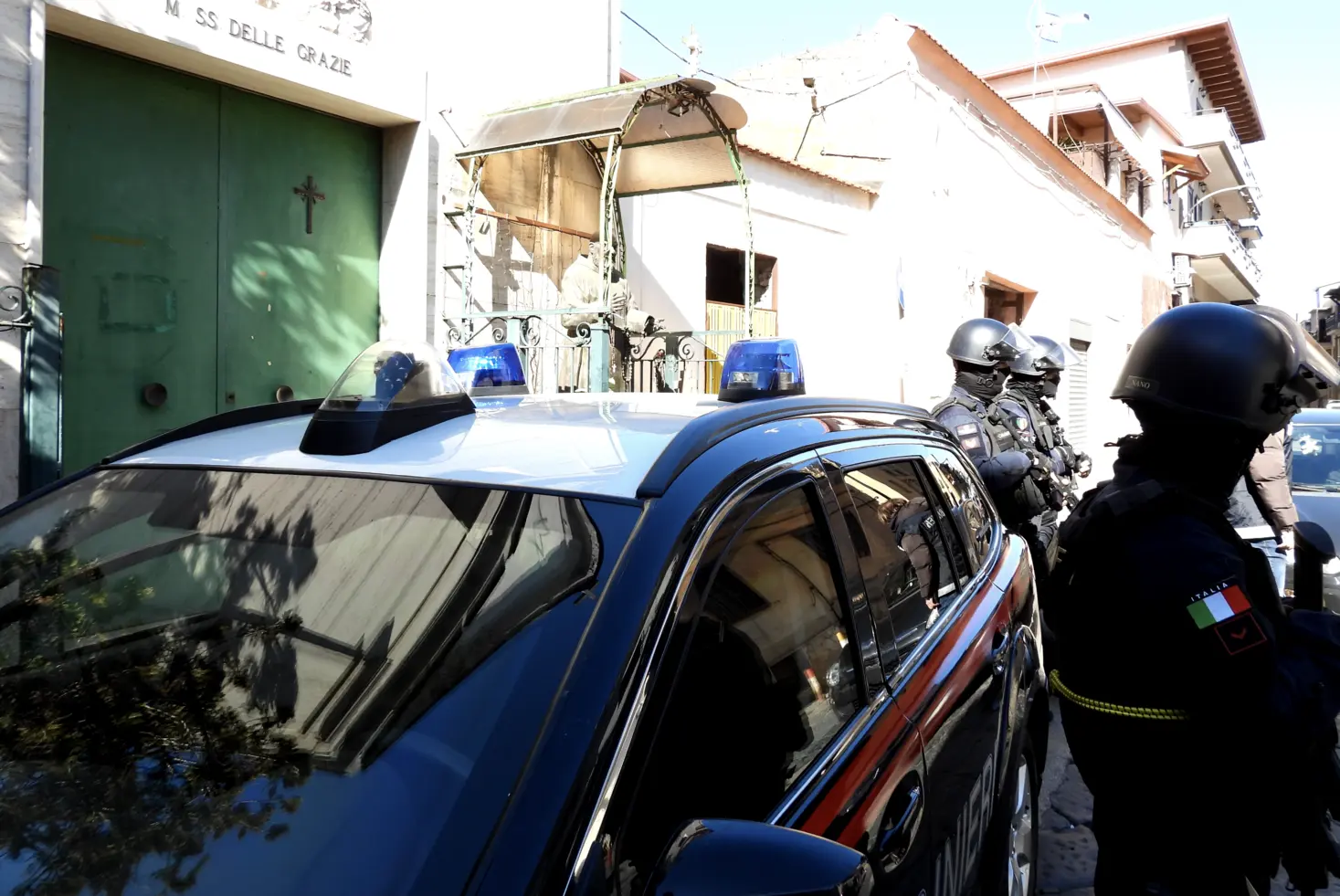 Napoli: clan Di Lauro e albanesi smantellati per droga