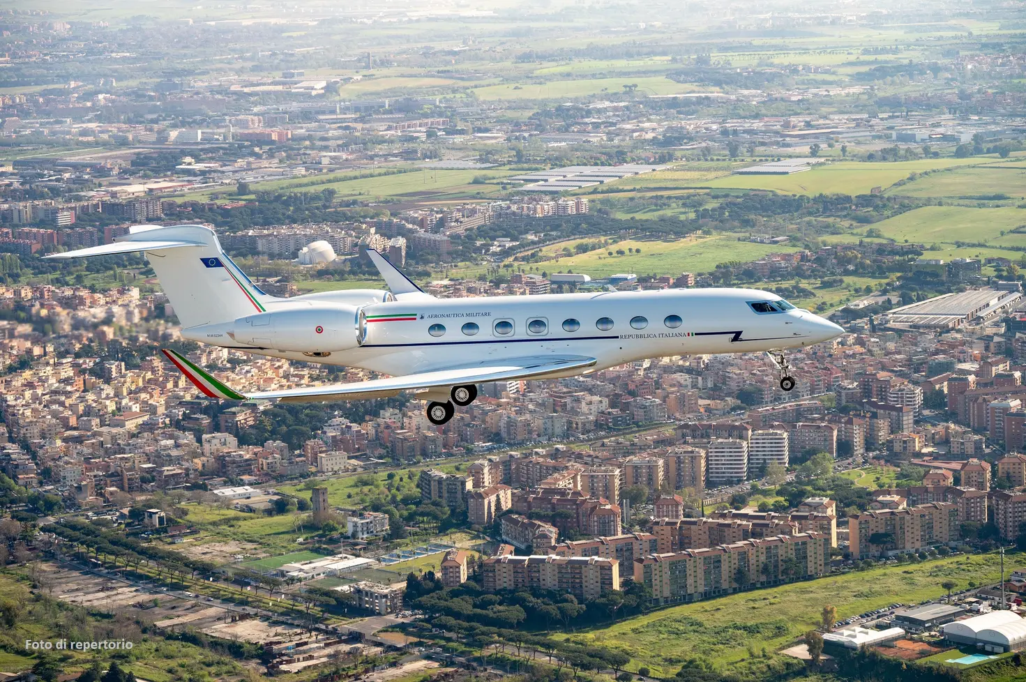 Neonato salvato: volo d'urgenza da Alghero a Genova